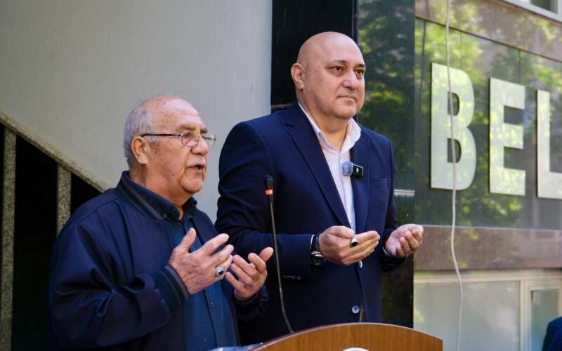 Yatağan Belediyesi’nden 7,5 Milyon Liralık Yeni Ekskavatör Yatırımı