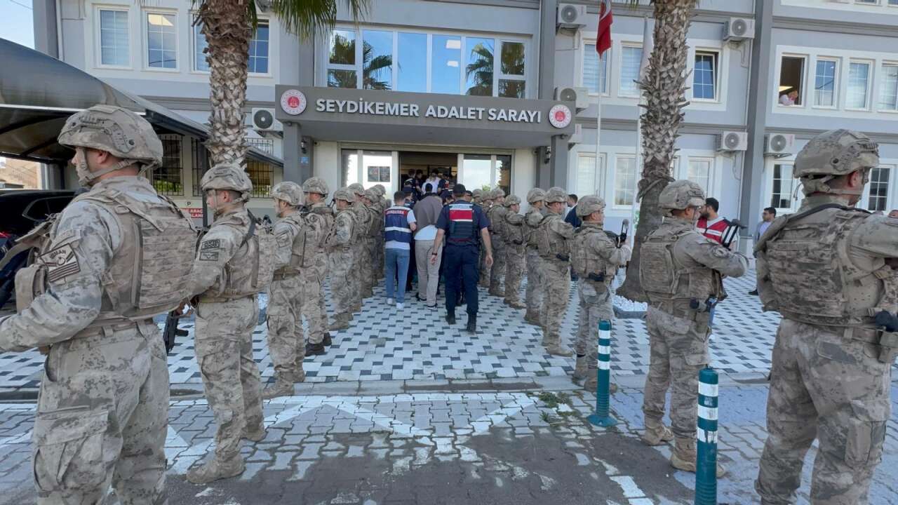 Muğla'da Daltonlar Çetesine Jandarma'dan Dev Operasyon: 12 Şüpheli Adliyede