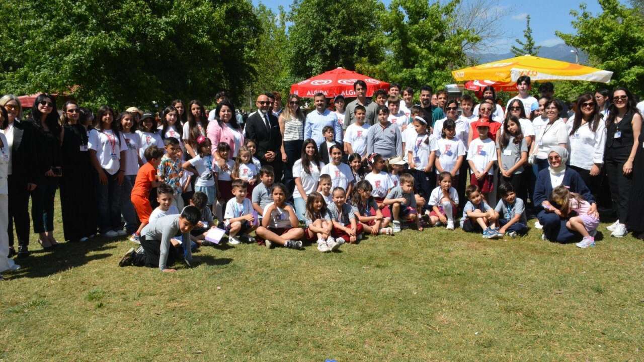 Köyceğiz’de Çocuklar ve Gençler Festivalde Buluştu