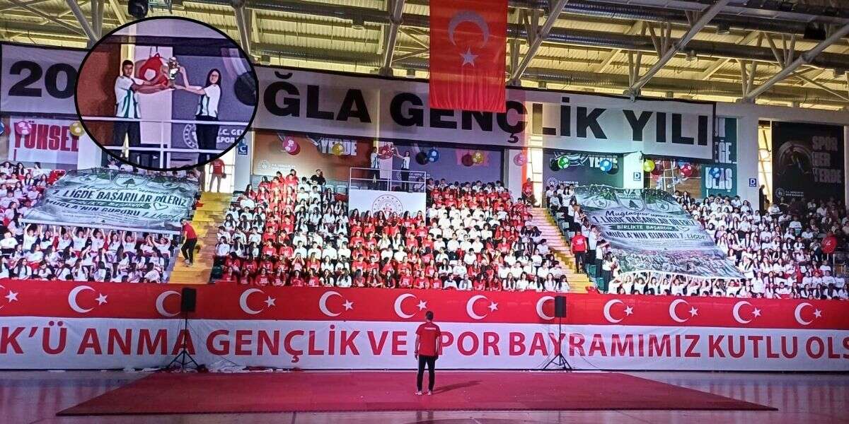 19 Mayıs’ta Muğlaspor Coşkusu: Tribünlerde Şampiyonluk Gururu