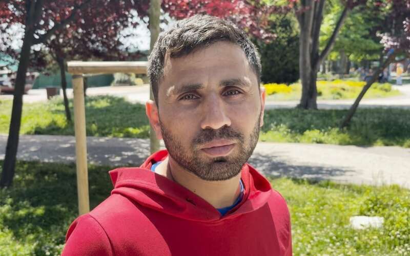 Midye Toplamak İçin Daldı, Saatler Sonra Cansız Bedenine Ulaşıldı