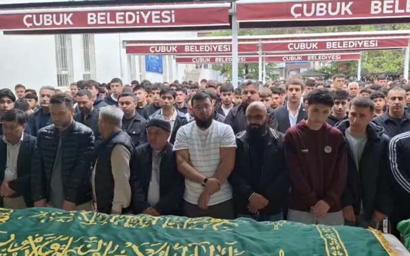 16 Yaşındaki Futbolcu Son Yolculuğuna Uğurlandı
