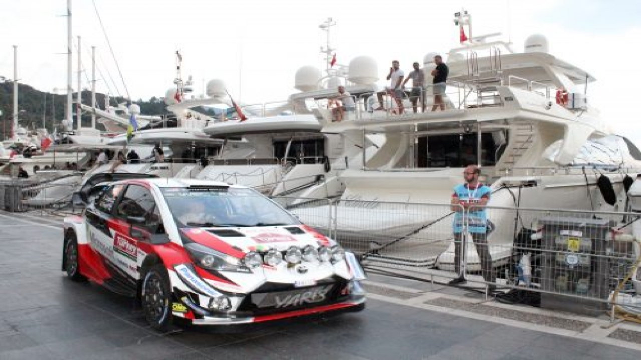 Özel etap birincisi Mikkelsen