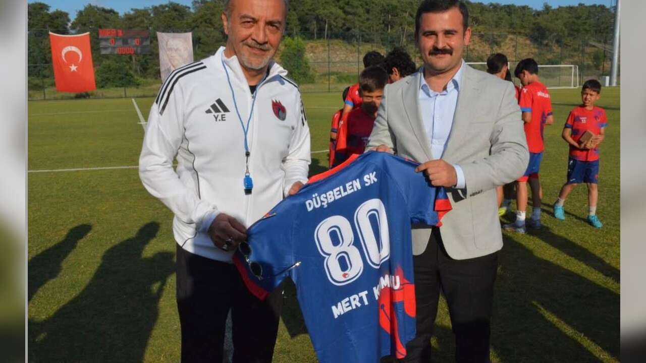 Köyceğiz Kaymakamı Kumcu’dan Yılmaz Erdoğan’ın Muğla’daki Futbol Kulübüne Ziyaret