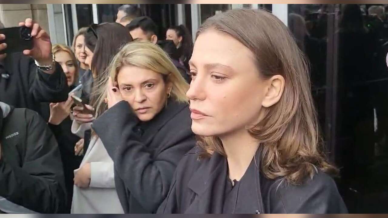 Serenay Sarıkaya Gözaltına Alındı