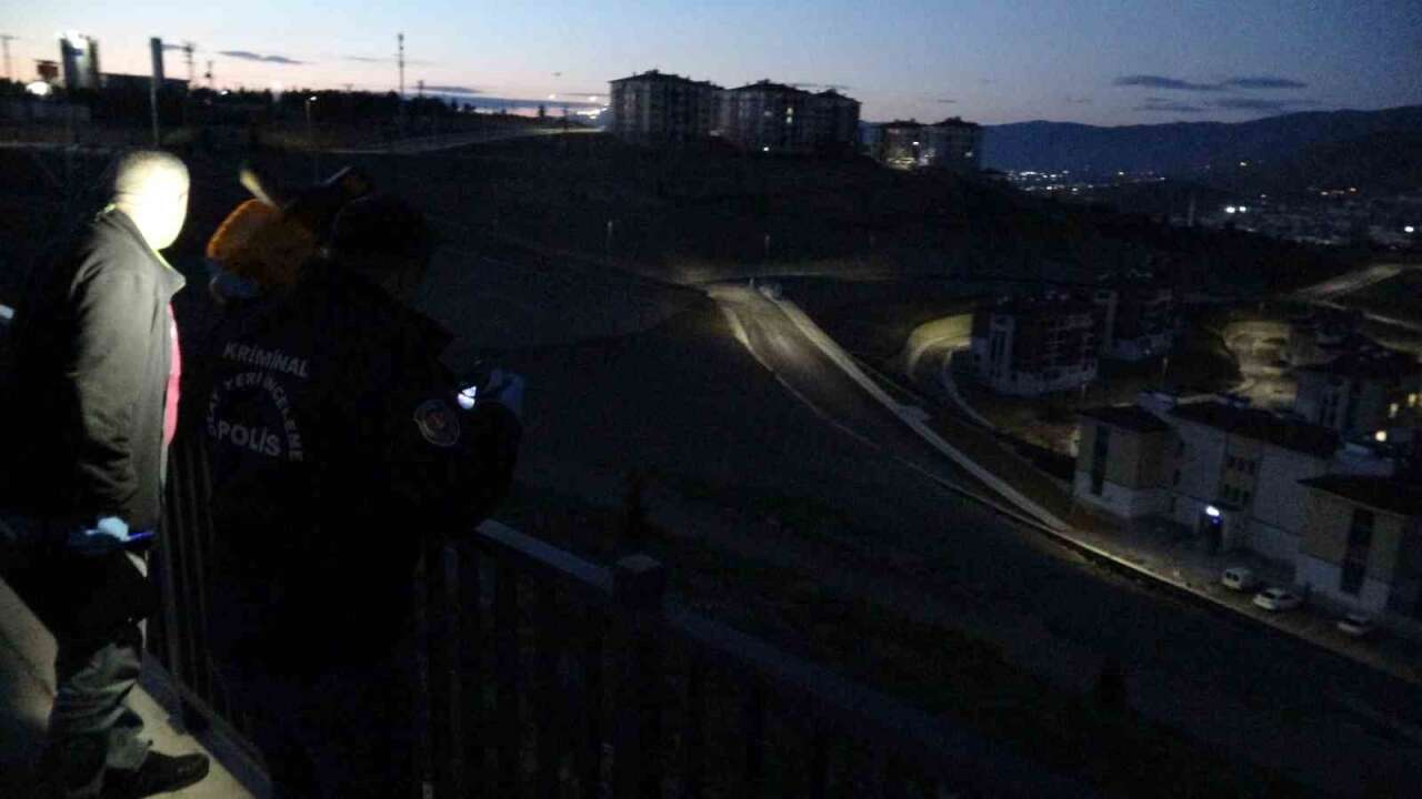 Genç Sevgililerin Tartışması Hastanede Bitti