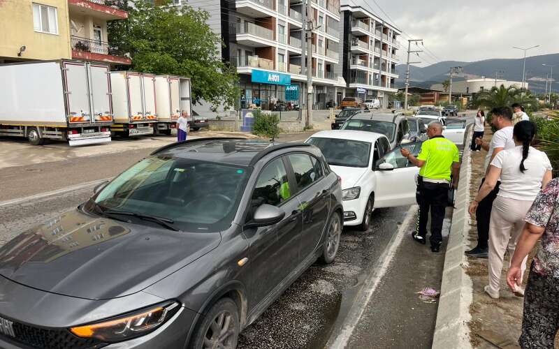 Muğla’da Zincirleme Kaza: 2 Yaralı