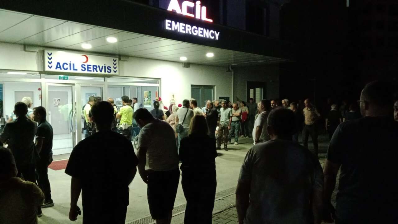 Muğla'da Feci Kaza: Otomobilin Çarptığı 3 Kadından Biri Hayatını Kaybetti, 2 Kadın Ağır Yaralı