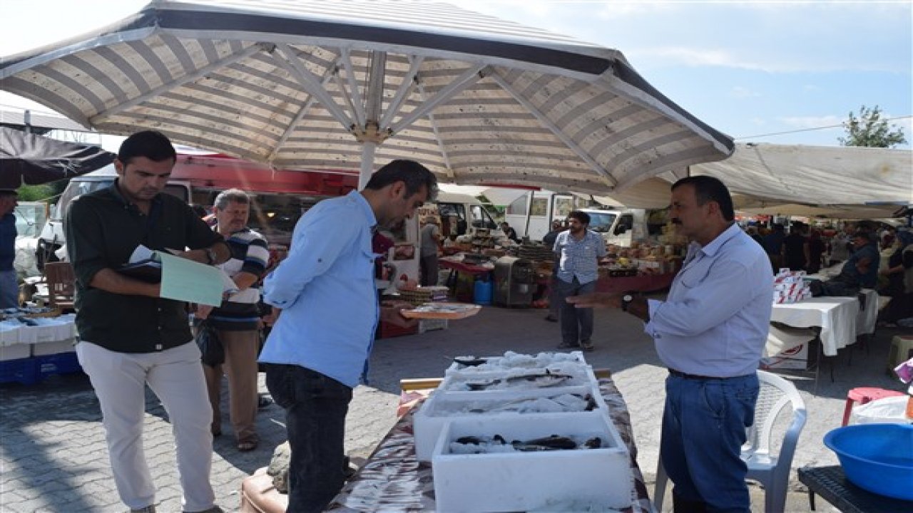 Halk Pazarında Su Ürünleri Denetimleri Yapıldı