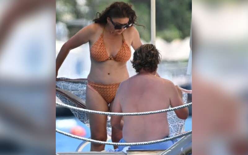 Marmaris’te Aşk Rüzgarı: Nurgül Yeşilçay ve Necati Kocabay Objektiflere Takıldı