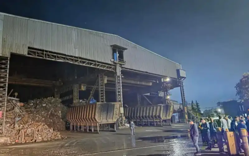 Demir Çelik Fabrikasında Acı Kayıp: 3 İşçi Elektrik Akımına Kapılarak Can Verdi