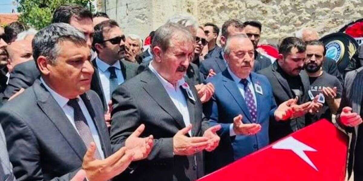 Muğla BBP’den Destici Ailesine Taziye: Özkan Bozkurt Cenaze Töreninde Yer Aldı