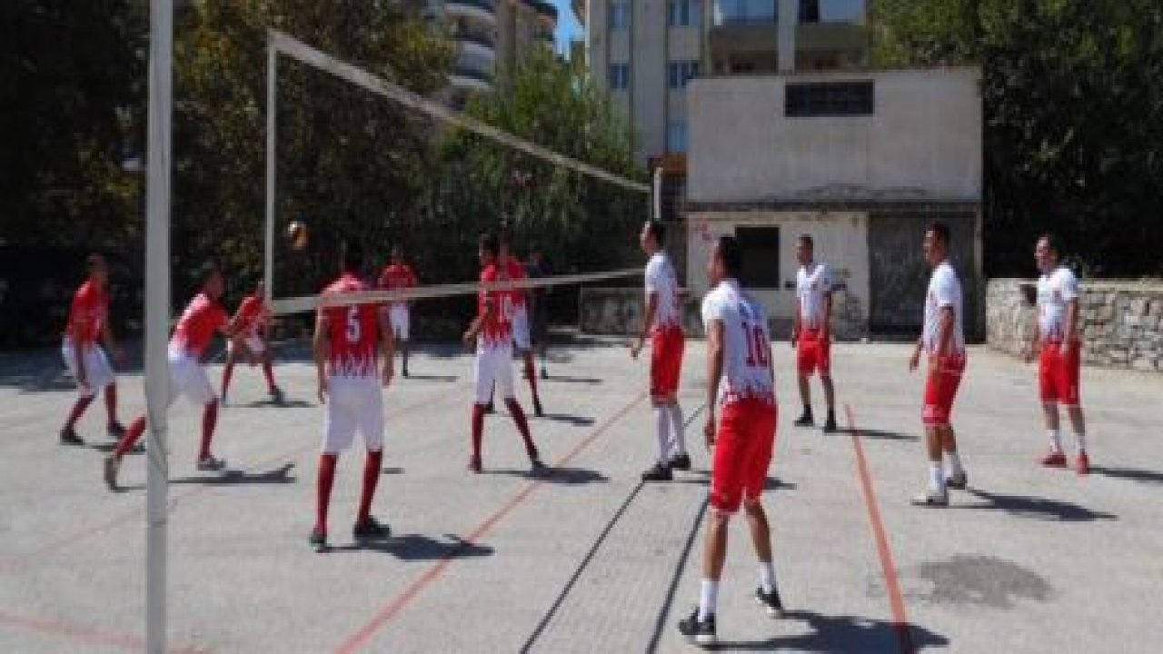 Milas İtfaiyesi:3  Dalaman İtfaiyesi:0