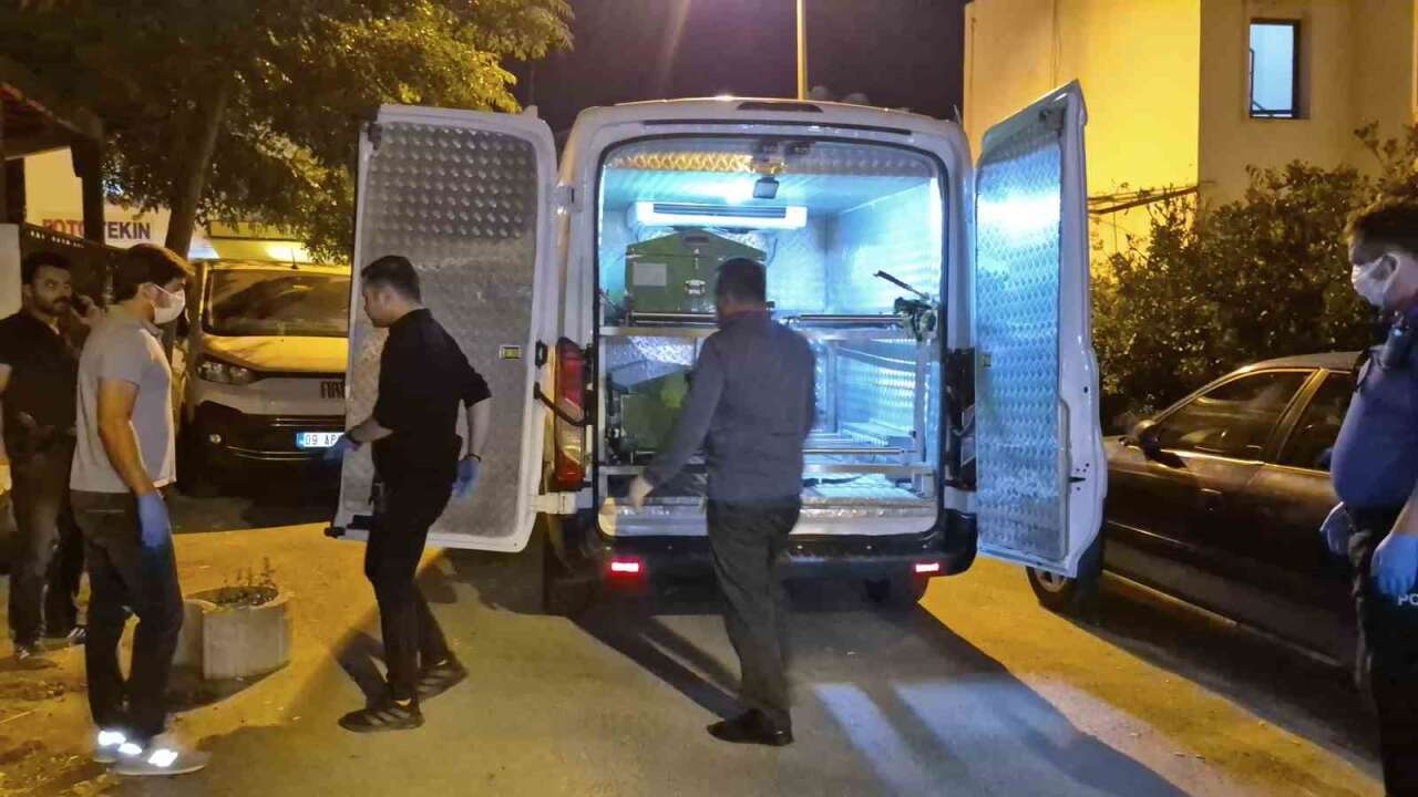 Muğla’da Babasının Cesediyle 2 Gün Aynı Evde Yaşadı
