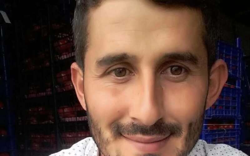 Muğla’da Traktör Kazası: Çaya Uçan Traktörün Sürücüsü Yoğun Bakıma Alındı