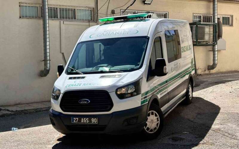 Genç Sağlık Çalışanı Trafik Kazasında Can Verdi