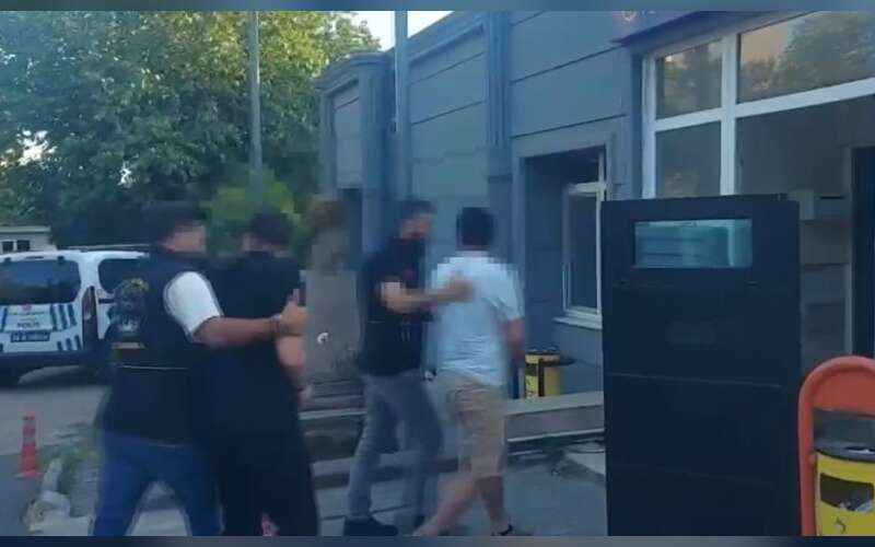 Evlilik Hayali Kabusa Döndü Genç Adam Nişanlısının Gözü Önünde Öld*rüldü