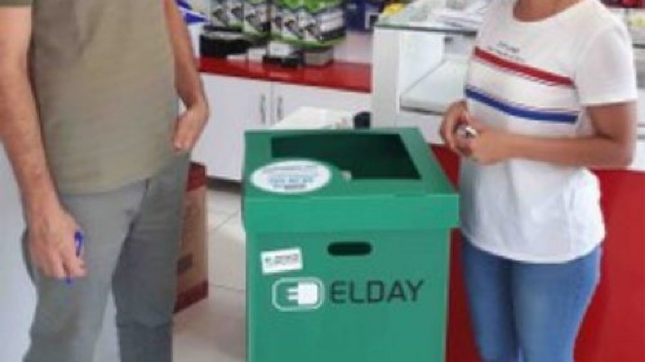 Elektronik atık kutularının dağıtımına başlandı