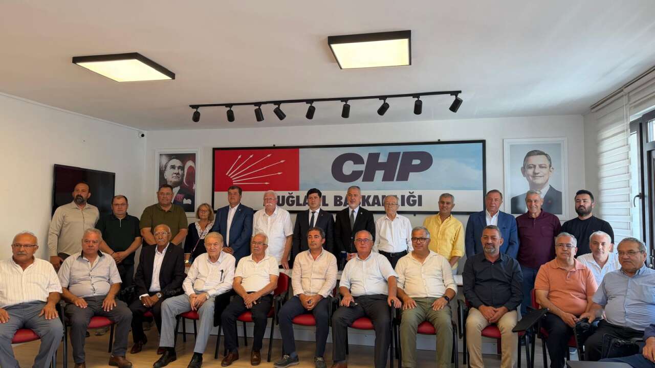 CHP’nin Eski İl Genel Meclis Üyelerinden “Seçilmiş İrade” Mesajı: “Demokrasiye Sahip Çıkacağız”