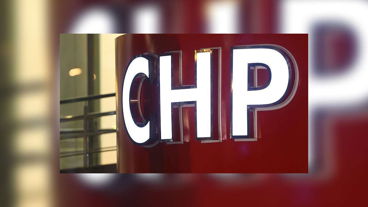 SON DAKİKA: CHP'de 28 Üye Parti Meclisi'nden İstifa Etti