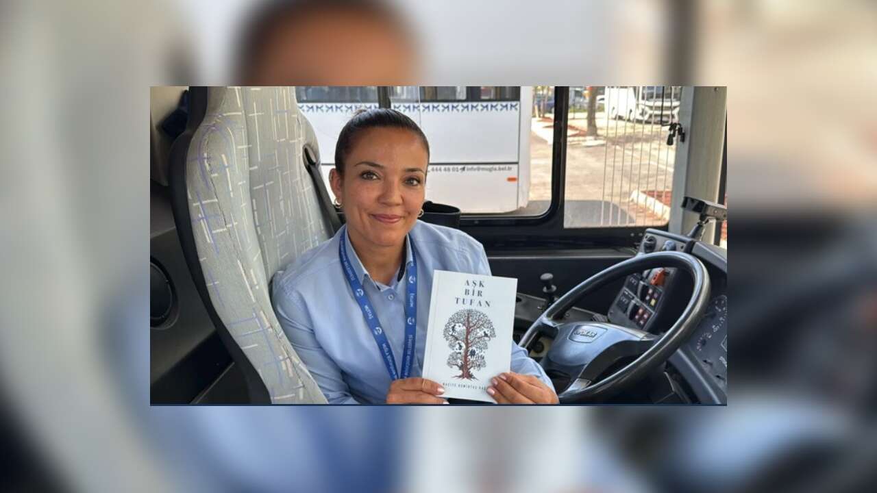 Muğla'da Halk Otobüsü Şoförü Naciye'den Anlamlı Destek: Şiir Kitabının Geliri DMD Hastalarına Bağışlanacak