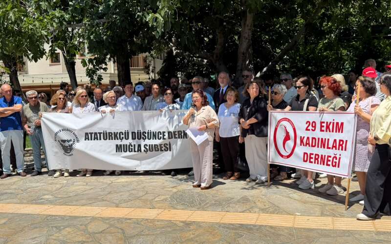 “ADD Muğla Şubelerinden Ortak Tepki: ‘Demokratik İradeye Gölge Düşürülemez’”