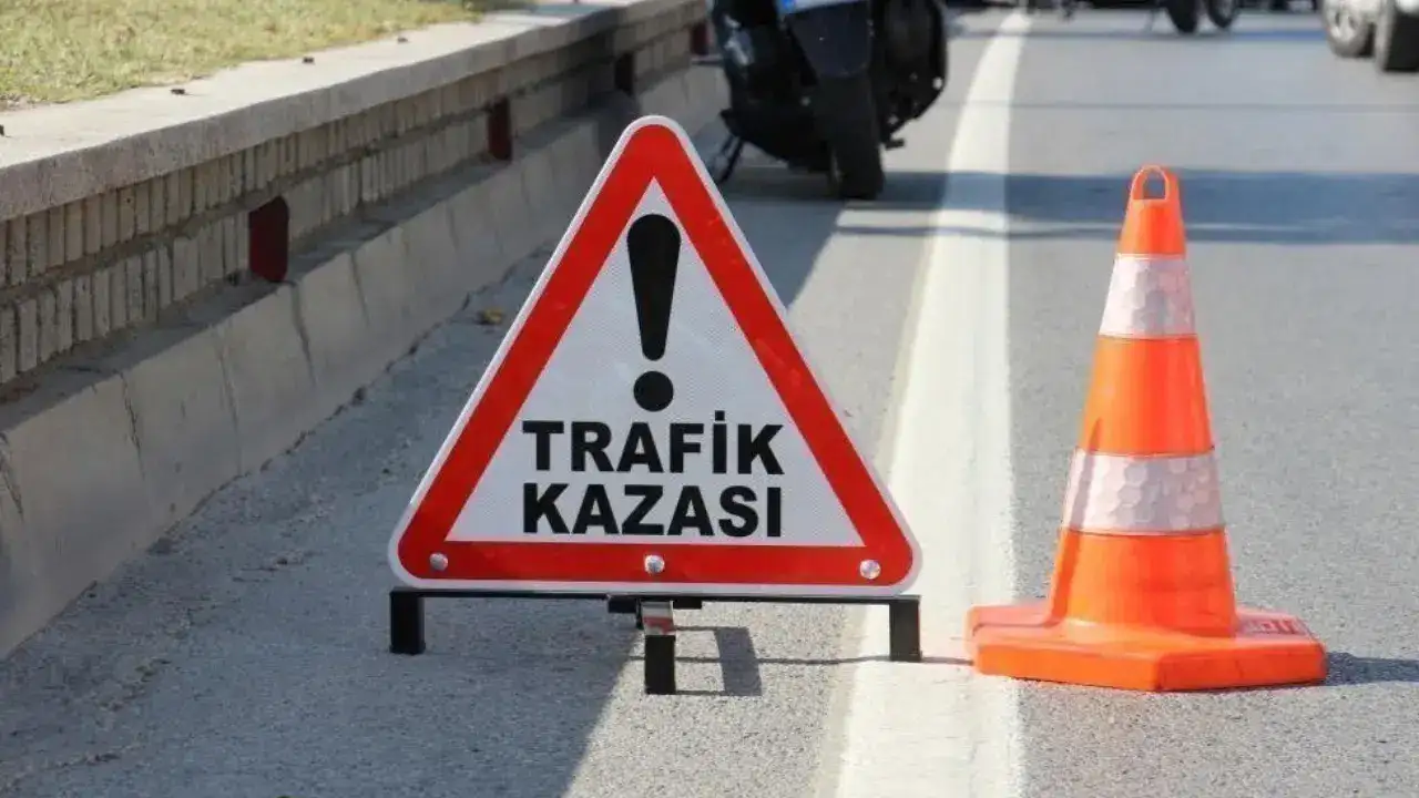 Otomobil İle Tanker Çarpıştı: Sürücü Hayatını Kaybetti
