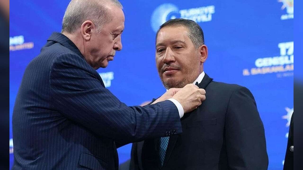 CHP’den AK Parti’ye Geçen Belediye Başkanına Saldırı Girişimi