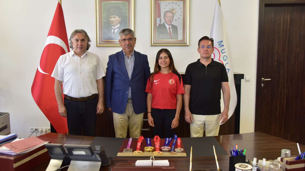 Milli Sporcu Hazal Burun’dan MSKÜ’ye Gurur: Altın ve Gümüş Madalyalarla Döndü