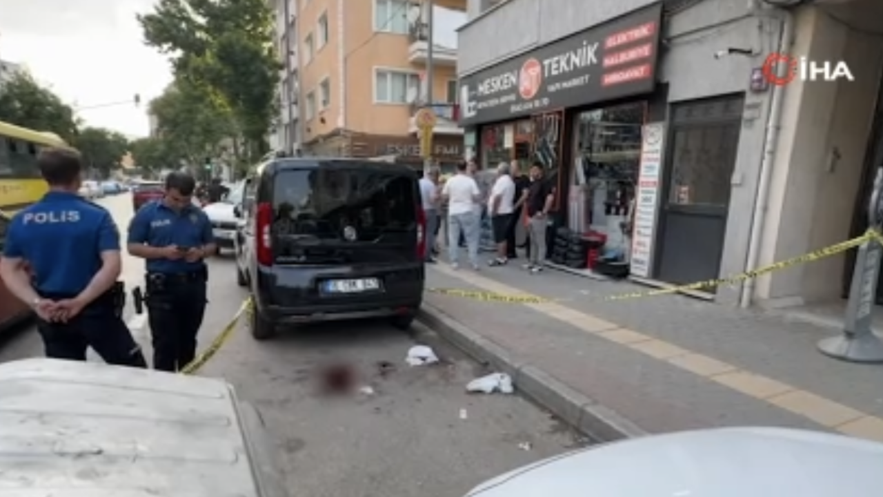 Sosyal Medyada Başlayan Husumet K*nlı Bitti: 22 Yaşındaki Genç Ayatını Kaybetti