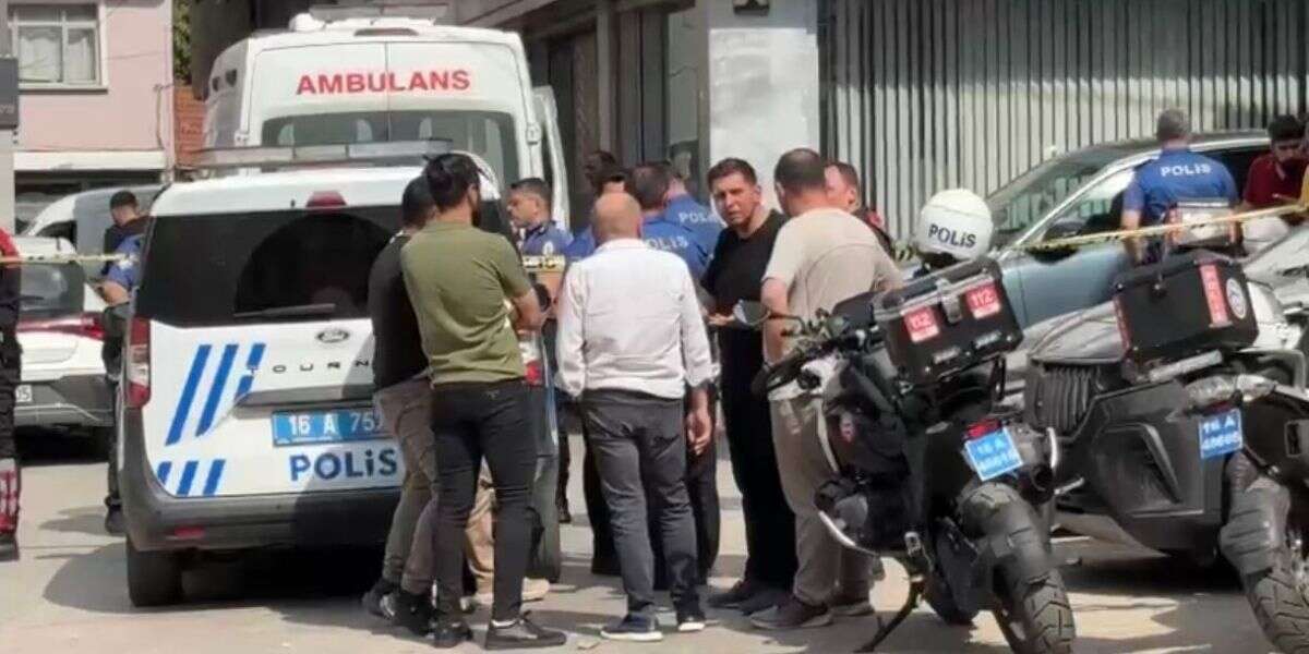 Ayakkabıcılar Çarşısında C*nayet: Bir Kadını Öldürüp Canına Kıydı
