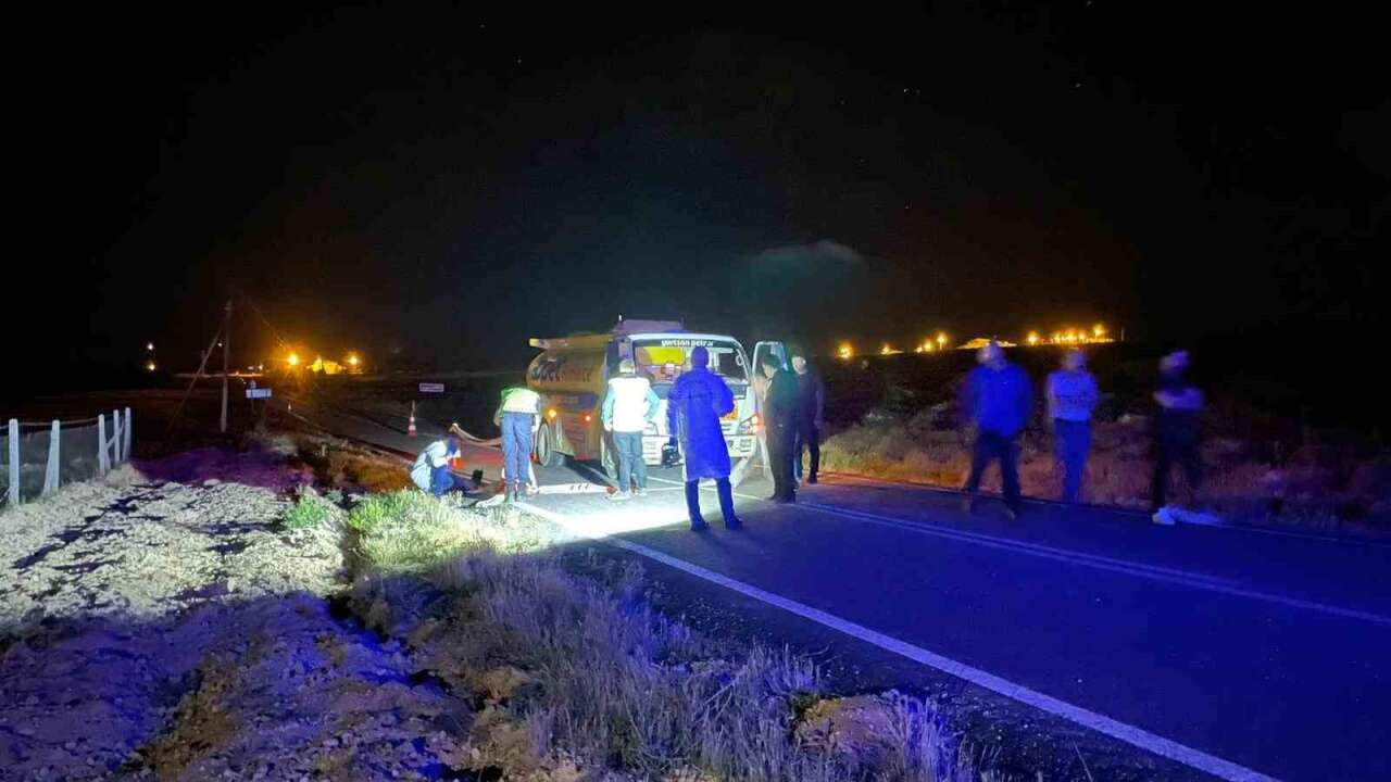 Yakıt Tankeri Sürücüsü Direksiyon Başında Kalp Krizi Geçirdi: Hayatını Kaybetti