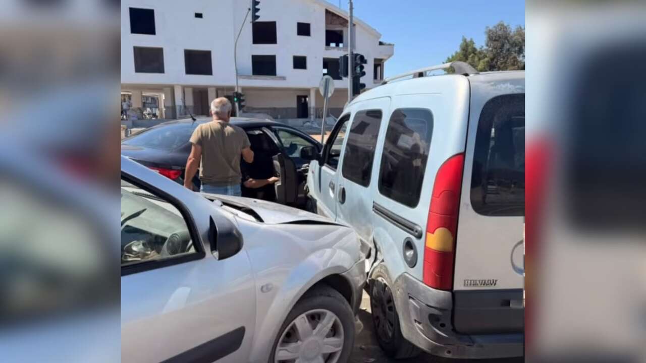 Muğla’da Zincirleme Kaza: 3 Araç Birbirine Girdi