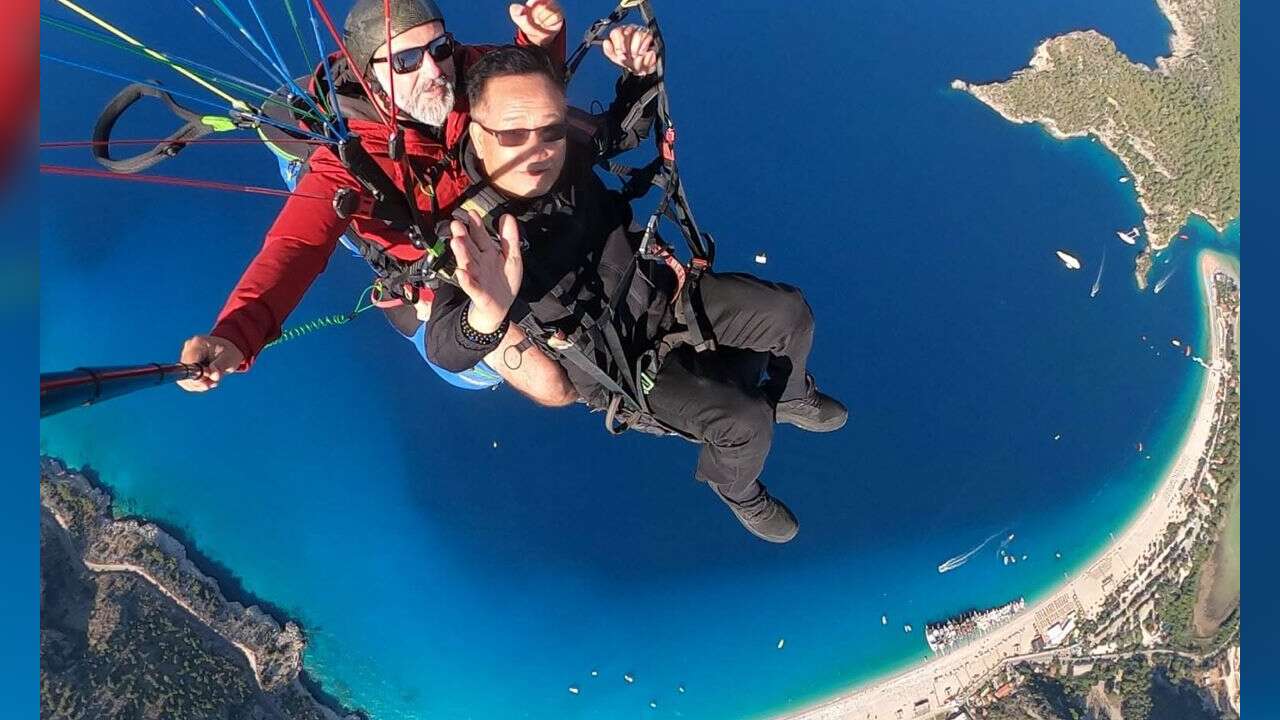 Çinli Diplomatlar Fethiye’de Ölüdeniz’i Gökyüzünden Keşfettiler
