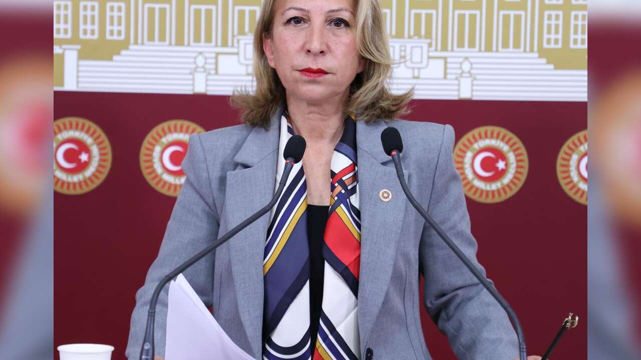 CHP Muğla Milletvekili Süreyya Öneş Derici: “Öğretmenlerin Sesi Duyulmalı”