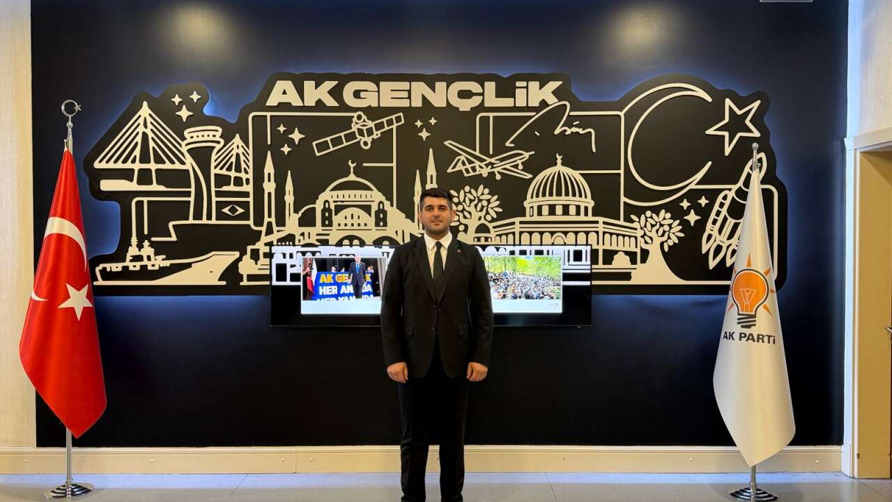 AK Parti Bodrum Gençlik Kolları'nda Görev Değişimi