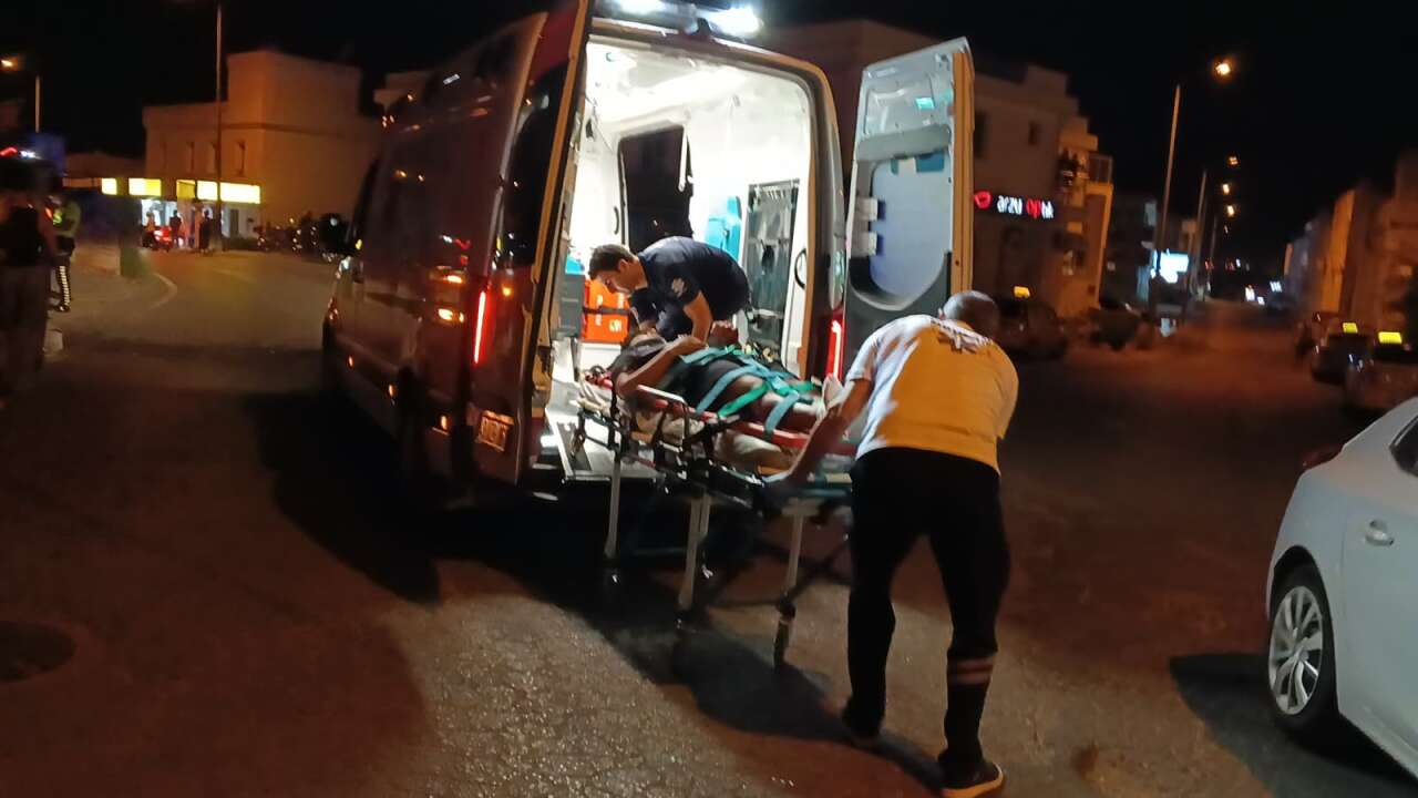 Muğla'da Ticari Araç ile Motosiklet Çarpıştı: 1 Yaralı