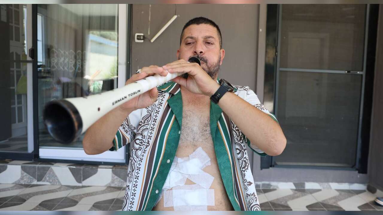 Ameliyattan Çıkan Hasta Solunum Egzersizini Zurnası ile Yaptı