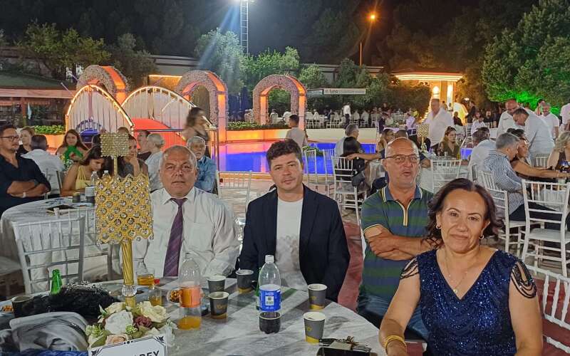 ​Muğla'da Görkemli Düğün:Ecem ve Seçkin Onur Dünyaevine Girdi