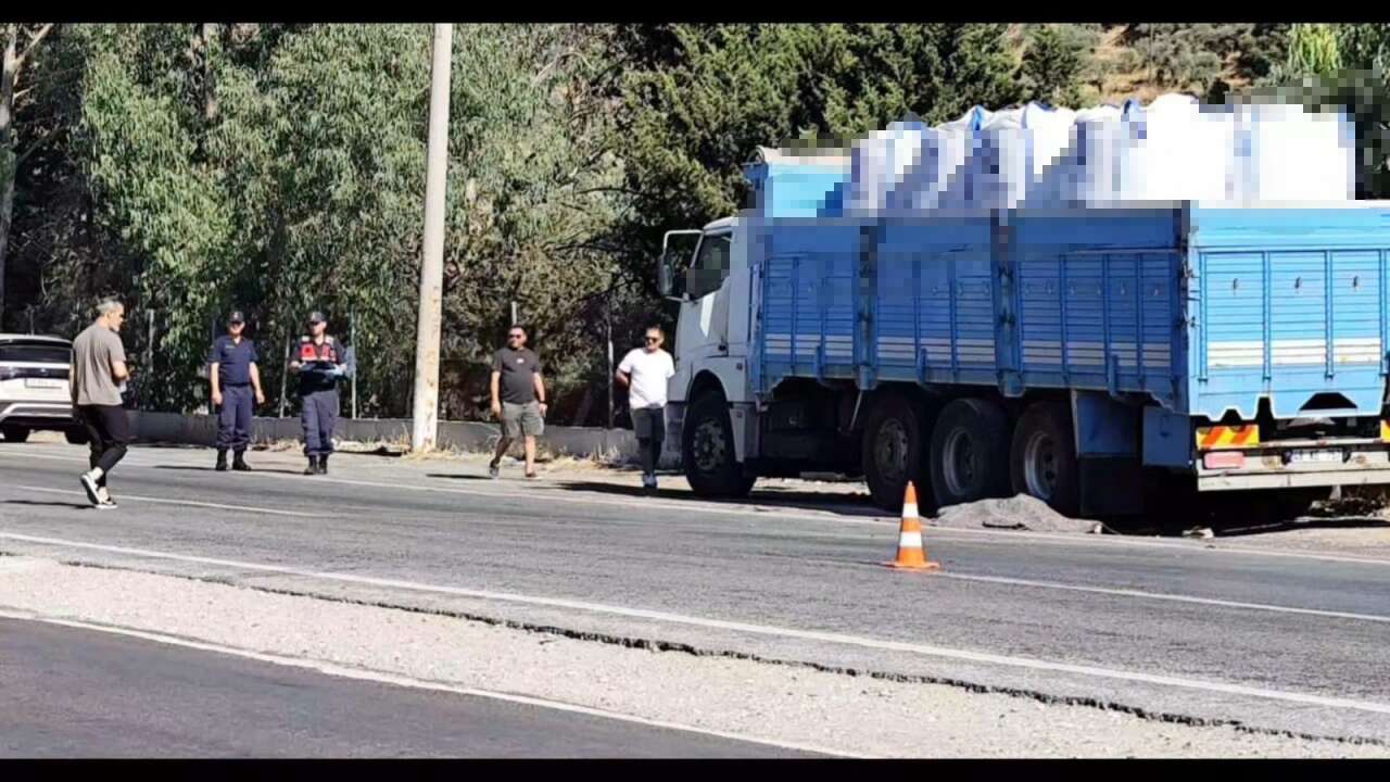 Muğla'da Yolun Karşısına Geçmeye Çalışan Yaşlı Adam Kazada Hayatını Kaybetti
