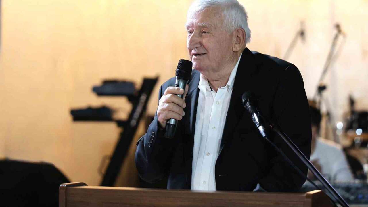 MTK Koleji Mezuniyet Töreninde Hamdi Yücel Gürsoy'dan Geleceğe Yön Veren Konuşma
