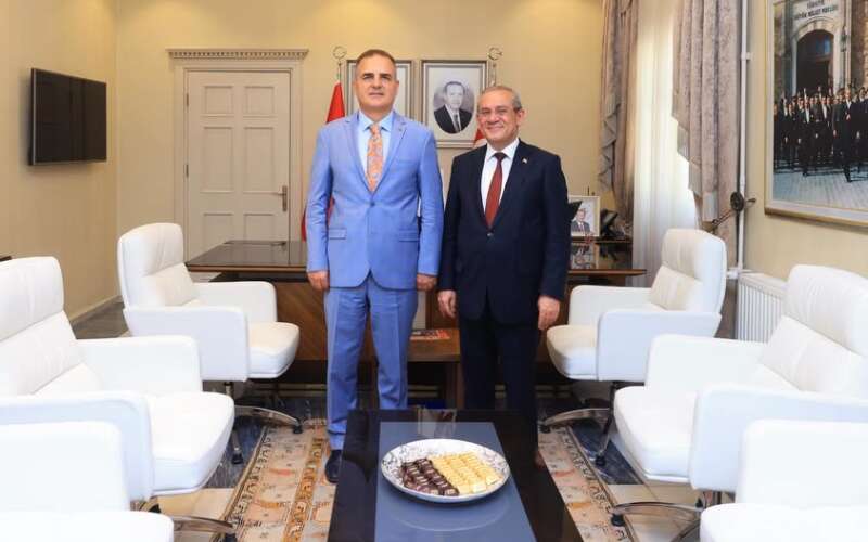 Mehmet Eriş, Vali Akbıyık'a Veda Ziyaretinde Bulundu