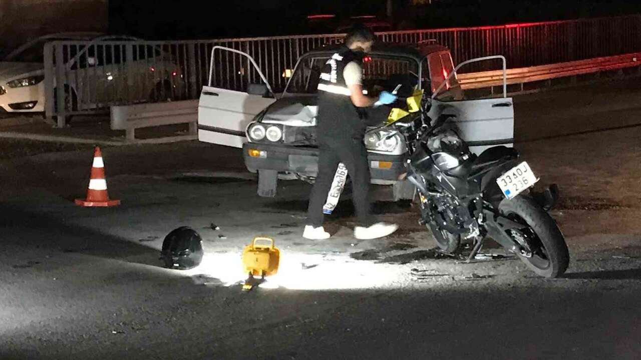 Üst Geçit Çıkışında Kaza: Motosiklet Sürücüsü Ağır Yaralandı