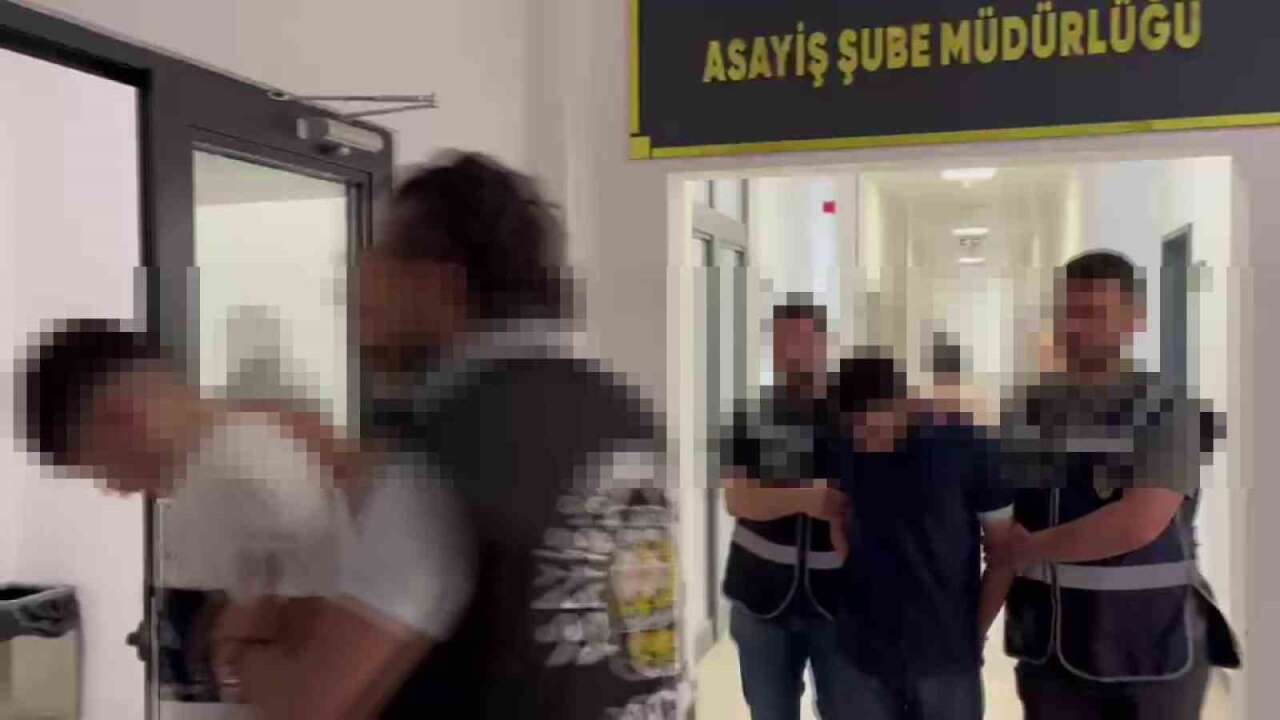 Misafir Gittiği Evde Başından Vurulan 18 Yaşındaki Genç Kız Hayatını Kaybetti