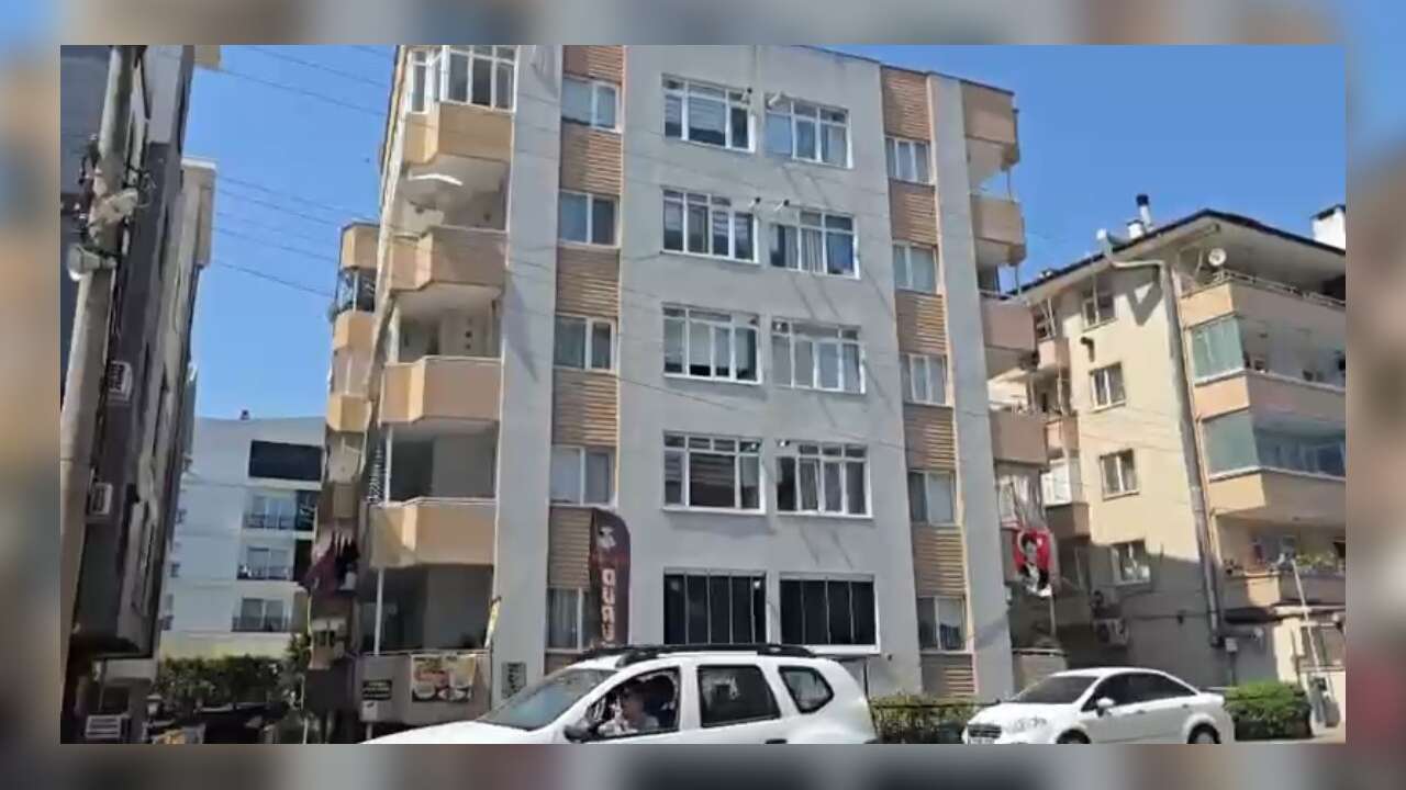 Şüpheli Ölüm:77 Yaşındaki Kadın Evinde Ölü Bulundu