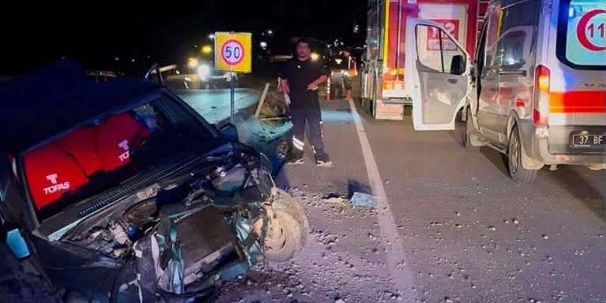 Yatağan-Milas Karayolunda Kamyonet Takla Attı