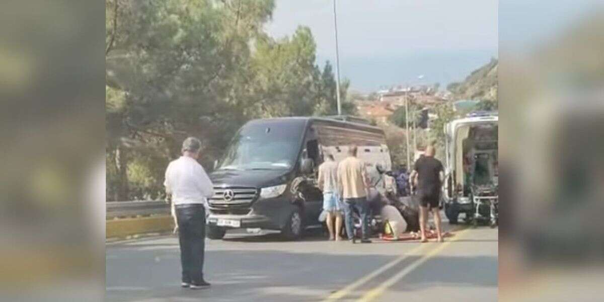 Muğla’da Trafik Kazası: Ağır Yaralıya Ambulans İçinde Kalp Masajı