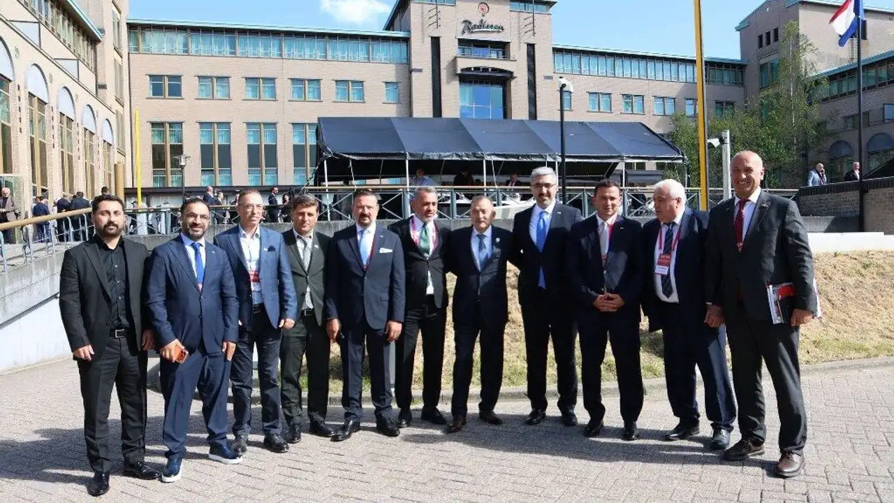 Türkiye-Hollanda Ekonomik İş Birliğinde Yeni Dönem: Hedef 20 Milyar Dolar