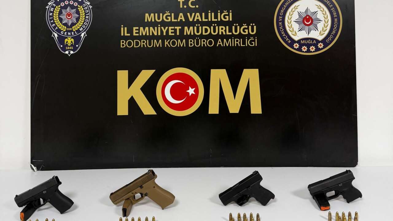 Bodrum'da Silah Operasyonu: Kaçmaya Çalışan 4 Şüpheli Tutuklandı