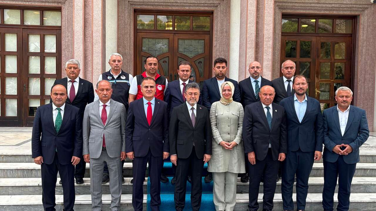 Tarım ve Orman Bakanı İbrahim Yumaklı Muğla Valiliği’ni Ziyaret Etti